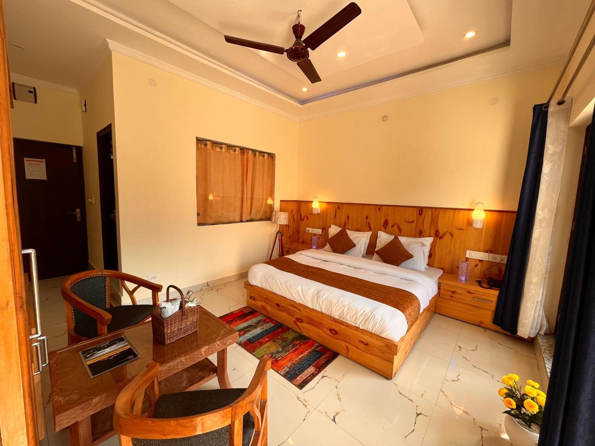 Sitara Hotel & Resort In The Lap Of Nature, Mussoorie Bagian luar foto