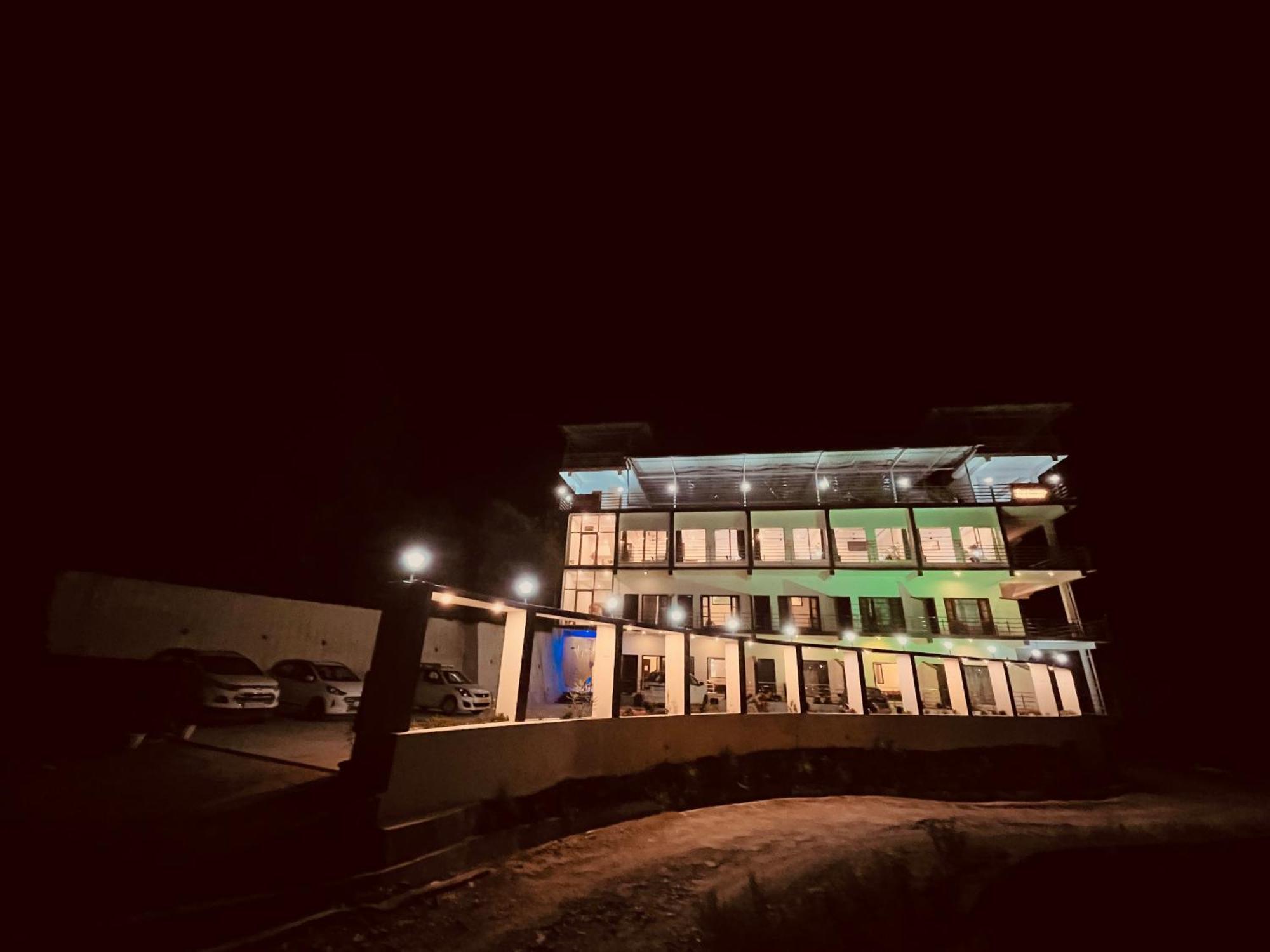 Sitara Hotel & Resort In The Lap Of Nature, Mussoorie Bagian luar foto